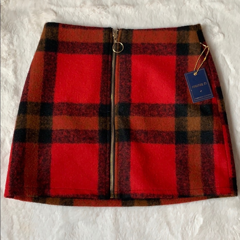 Plaid skirt (Forever21)